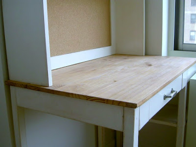 simple desk top using premade 2' x 4' pine panel