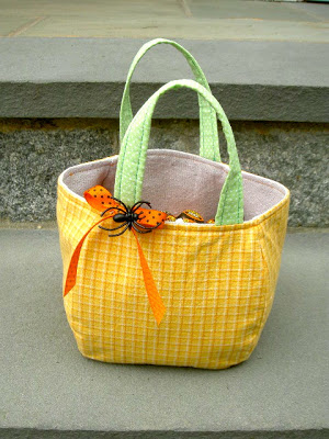pumpkin shaped trick or treat bag