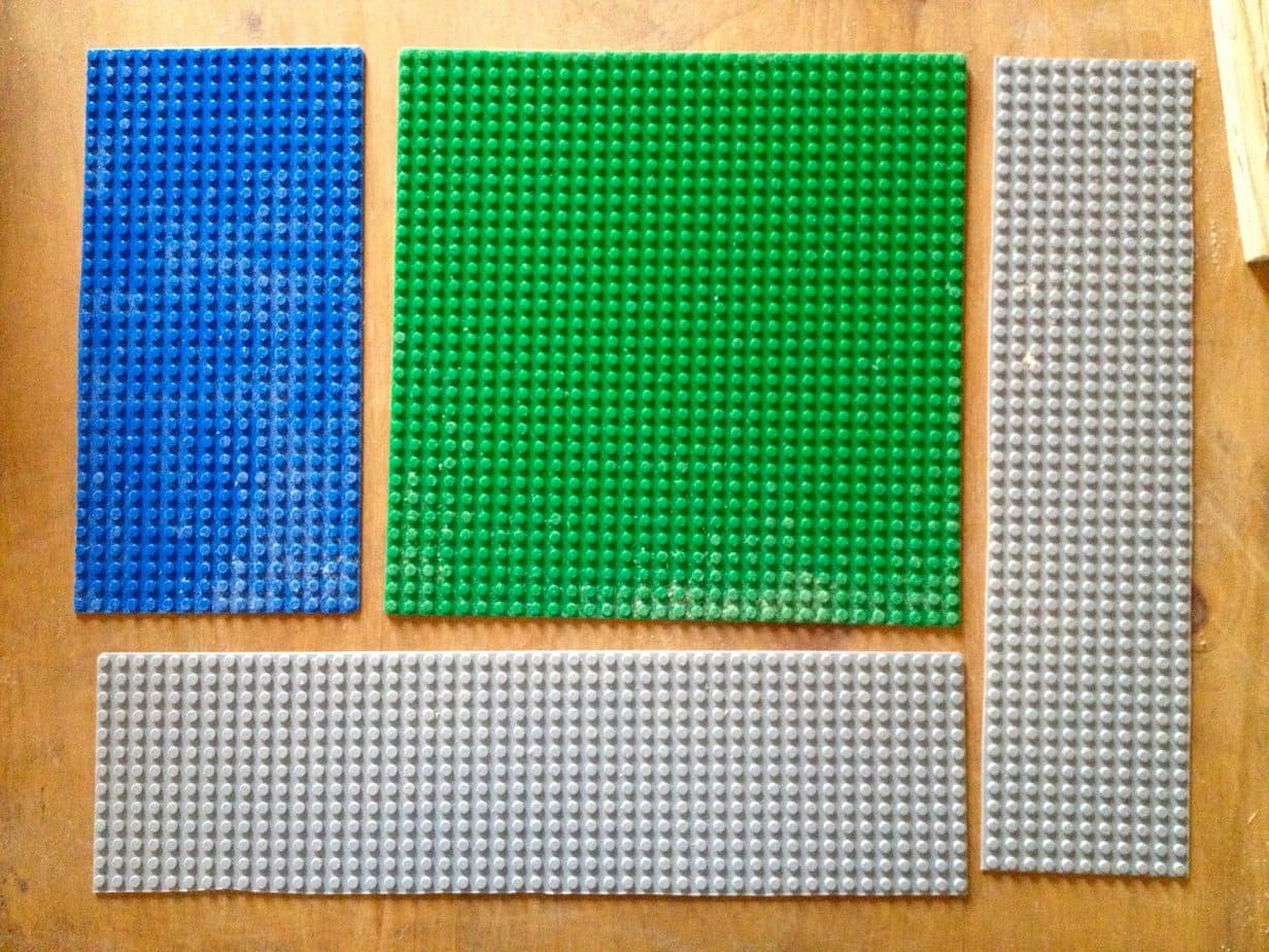 DIY Portable Lego Tray Revised - Jaime Costiglio