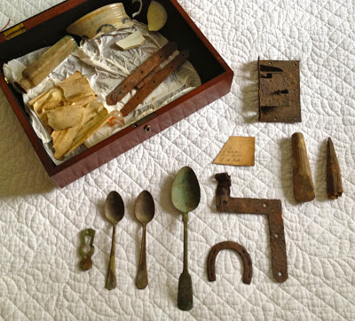 historical finds in keepsake box