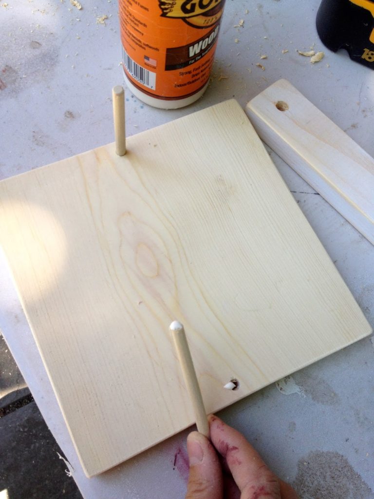 wood glue on dowel
