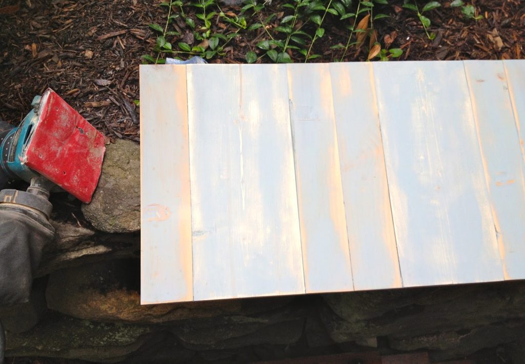 diy handpainted planked wood sign
