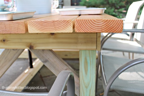 DIY Shiplap Simple Table - Jaime Costiglio