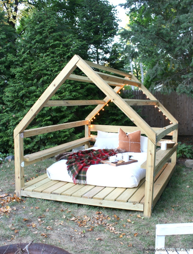 diy outdoor cabana lounge fort