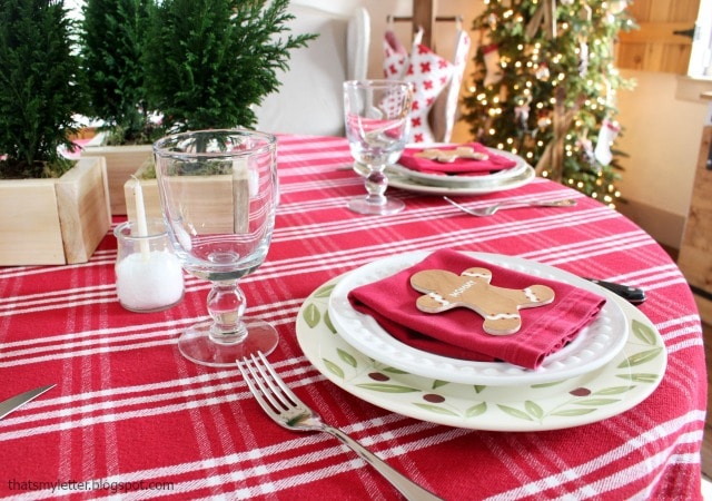 christmas tablescape living room