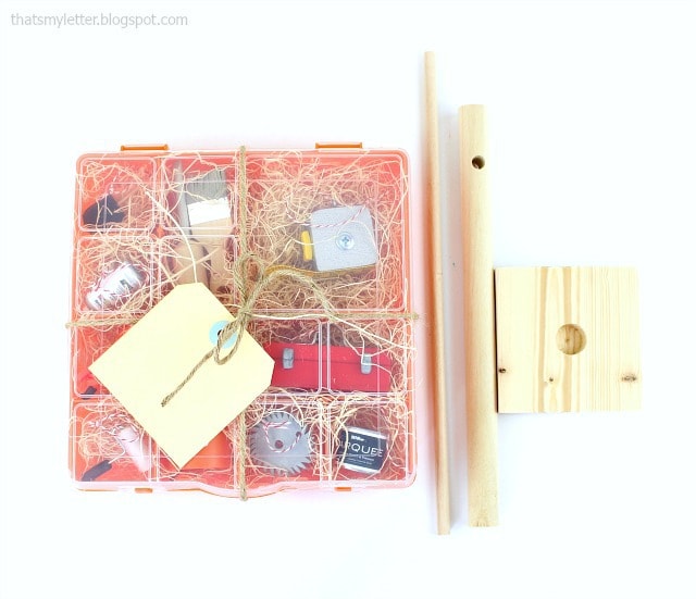 mini tool ornaments gift box with tree parts