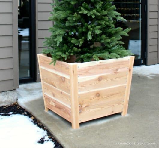 DIY Exterior Cedar Planters