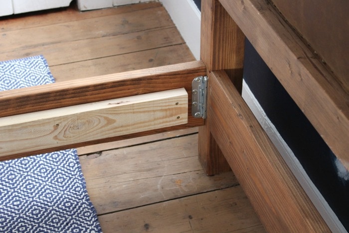 wood bed rail hardware