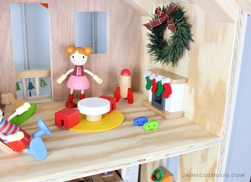 doll playroom Christmas decor