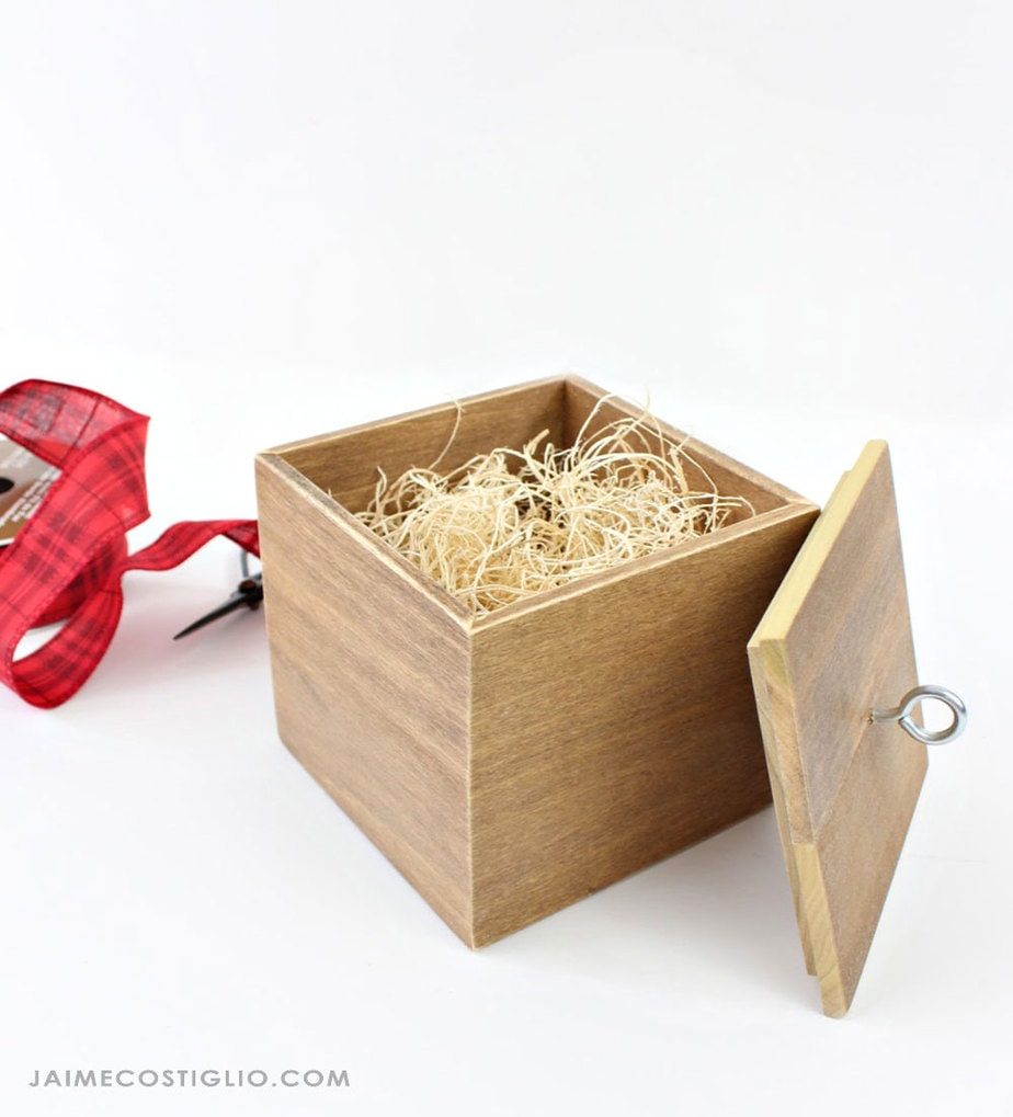 diy wood box with lid