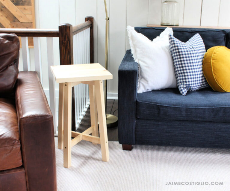 DIY Simple Side Table - Jaime Costiglio