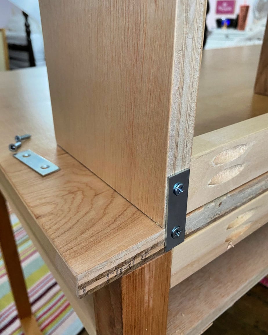 attach shelf with mending plate