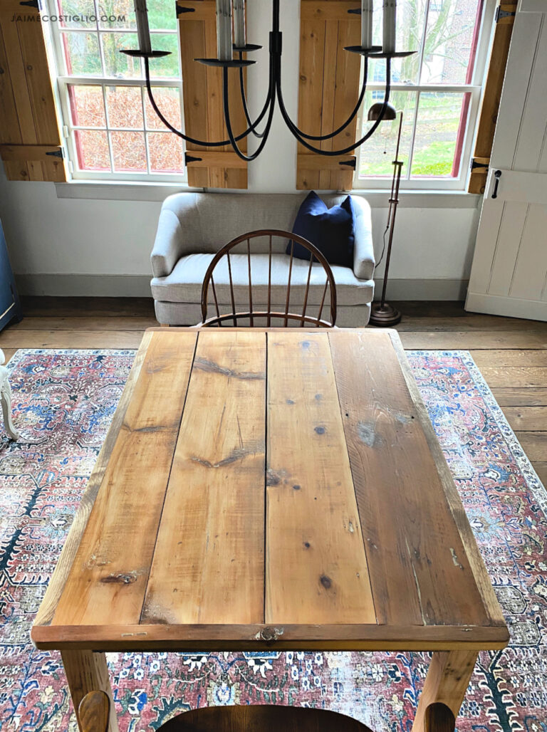 DIY Shiplap Simple Table - Jaime Costiglio